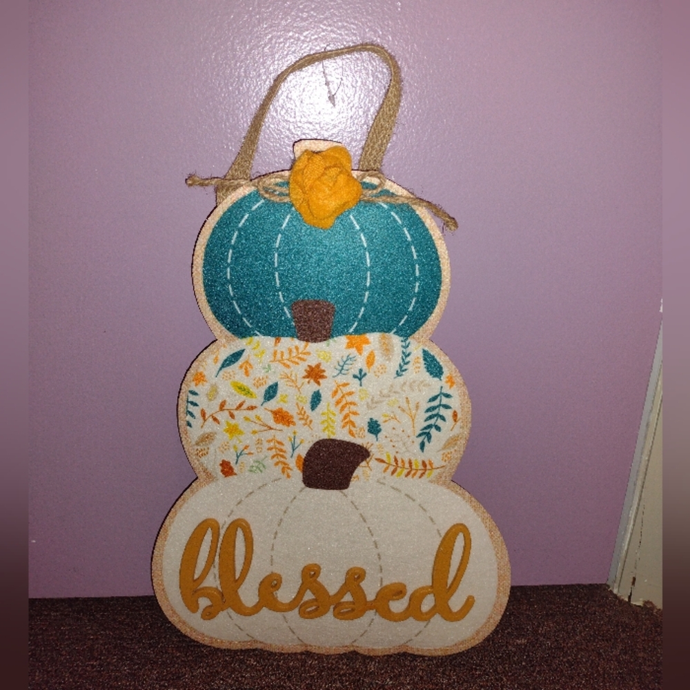 Fall cloth wall/door decor